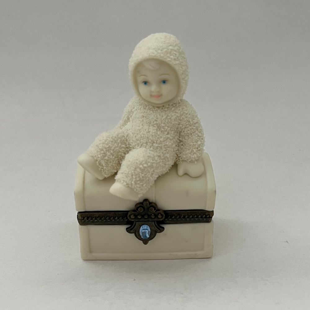 DEPARTMENT 56 SNOWBABIES TRINKET BOX WITH BLUE STONE
